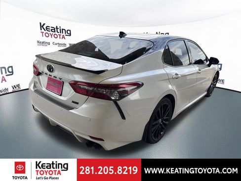 Used 2022 Toyota Camry XSE w/ Navigation Package image 7
