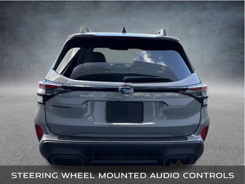Used 2025 Subaru Forester Limited AWD/4WD image 4