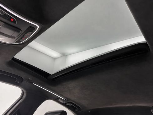 Used 2013 Audi S8 AWD/4WD image 50