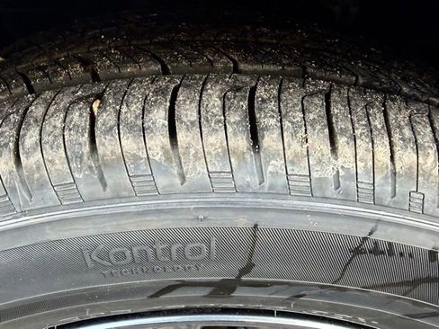 New 2026 Nissan Sentra SV w/ SV Convenience Package image 30