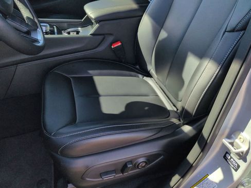 New 2025 Jeep Grand Cherokee Limited w/ Black Appearance Package AWD/4WD image 14