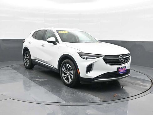 Used 2023 Buick Envision Essence image 1