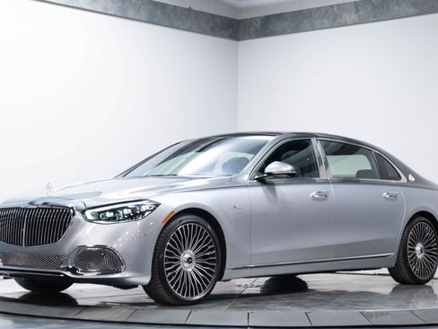 Used 2024 Mercedes-Benz Maybach S 680 4MATIC image 2