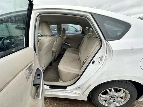 Used 2011 Toyota Prius Two FWD image 23