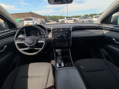 Used 2024 Hyundai Tucson SEL FWD image 40
