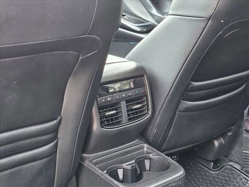 Used 2022 MAZDA CX-9 Touring w/ Touring Premium Package image 16