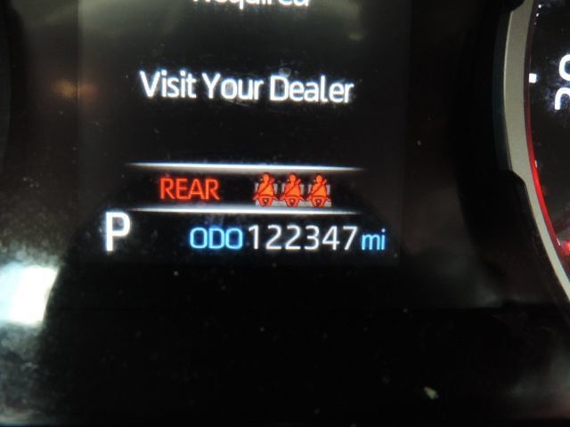 Used 2021 Toyota RAV4 XLE FWD image 28