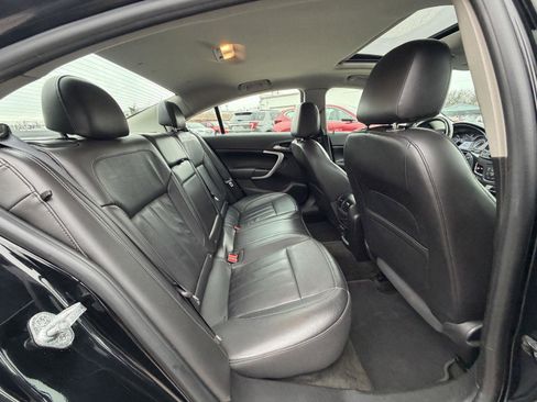 Used 2017 Buick Regal Premium w/ Driver Confidence Package #2 image 25