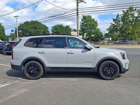 Used 2024 Kia Telluride EX X-Line AWD/4WD image 8