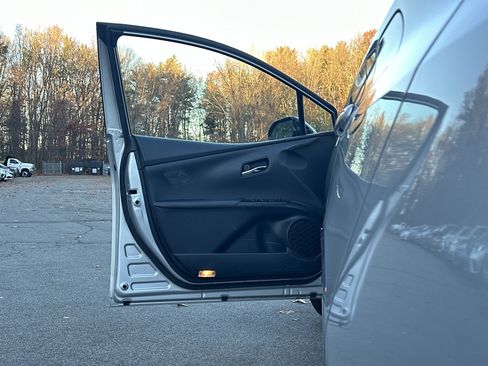 Used 2018 Toyota Prius Prime Plus image 23