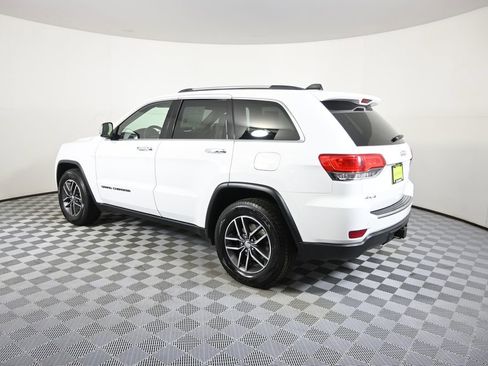 Used 2018 Jeep Grand Cherokee Limited w/ Trailer Tow Group IV image 4