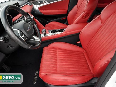 Used 2023 Genesis G70 2.0T w/ Sport Prestige Package RWD image 10