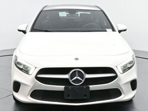 Used 2019 Mercedes-Benz A 220 4MATIC image 2