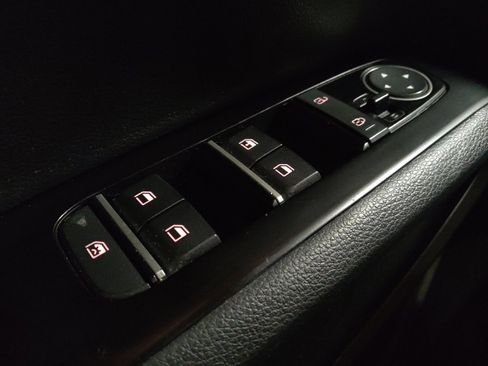 Used 2022 Kia Soul LX image 27