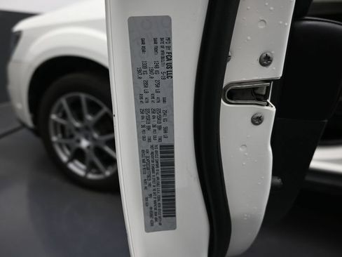 Used 2019 Dodge Journey GT AWD/4WD image 18