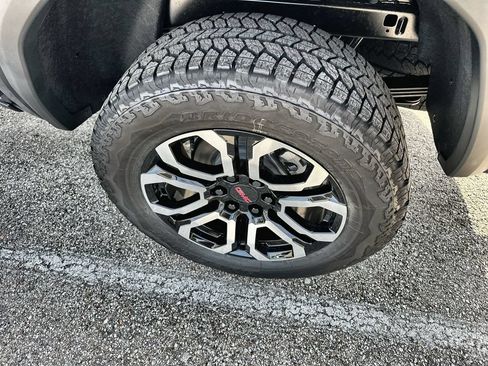 New 2026 GMC Canyon AT4 w/ Nightfall Essentials Package AWD/4WD image 12