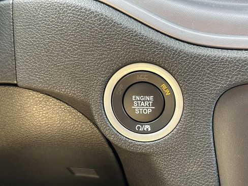 Used 2023 Dodge Charger SXT RWD image 26