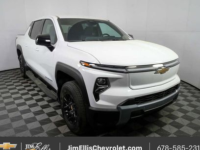 New 2025 Chevrolet Silverado EV LT