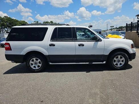 Used 2016 Ford Expedition EL XL w/ Equipment Group 101A AWD/4WD image 6