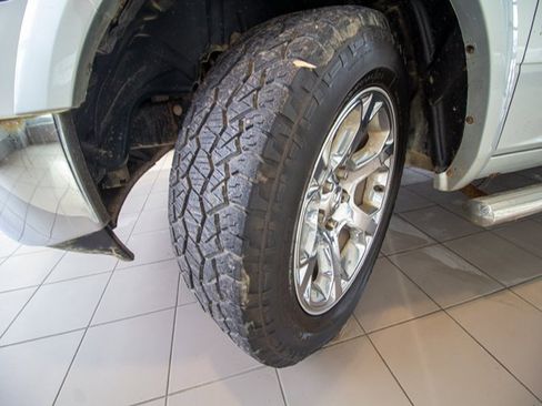 Used 2016 RAM 1500 Laramie image 23