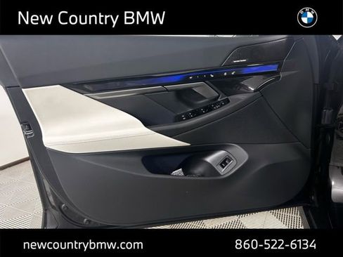 New 2026 BMW 540i xDrive w/ Executive Package image 14