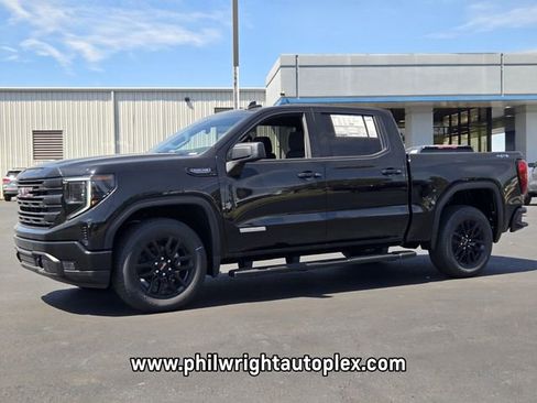 New 2026 GMC Sierra 1500 Elevation image 7