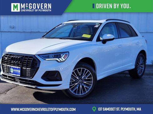 Used 2024 Audi Q3 2.0T Premium Plus image 1