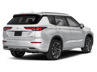 Used 2025 Mitsubishi Outlander SEL video 2
