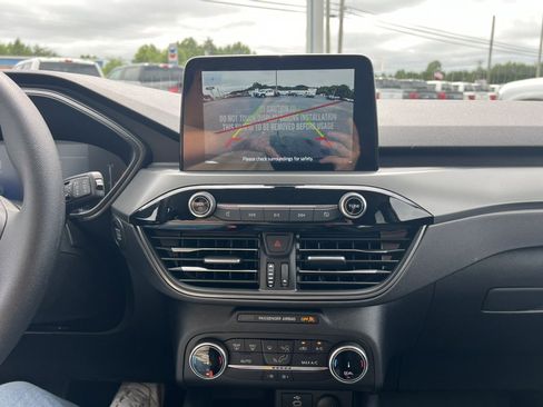 New 2025 Ford Escape Active image 21