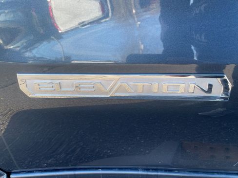 Used 2021 GMC Sierra 1500 Elevation w/ X31 Off-Road Package image 9