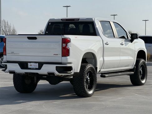 Used 2022 Chevrolet Silverado 1500 RST w/ Convenience Package II image 4