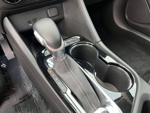 Used 2025 Buick Encore GX Preferred image 41