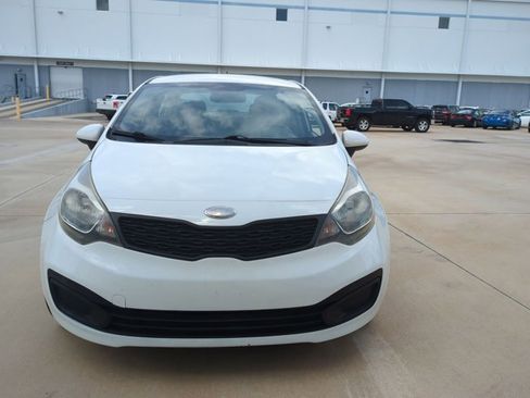 Used 2013 Kia Rio LX w/ PWR Pkg image 2