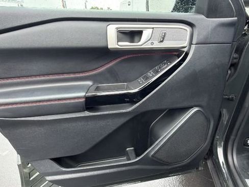 Used 2023 Ford Explorer ST-Line w/ Class IV Trailer Tow Package image 19