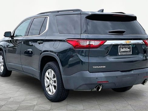 Used 2019 Chevrolet Traverse LT w/ LPO, Cargo Package FWD image 6