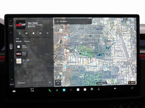 Used 2021 Tesla Model S Plaid image 22