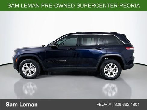 Used 2024 Jeep Grand Cherokee Limited image 4