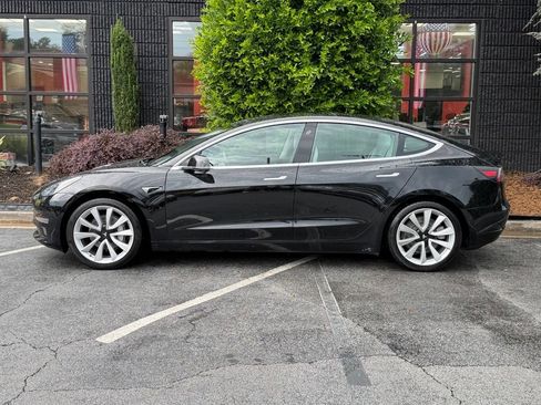 Used 2020 Tesla Model 3 Standard Range Plus RWD image 8