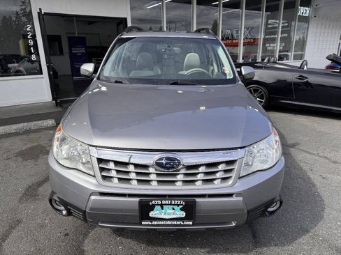 Used 2011 Subaru Forester 2.5X Premium AWD/4WD image 11
