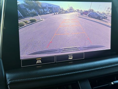 Used 2021 Chevrolet Tahoe LT image 23