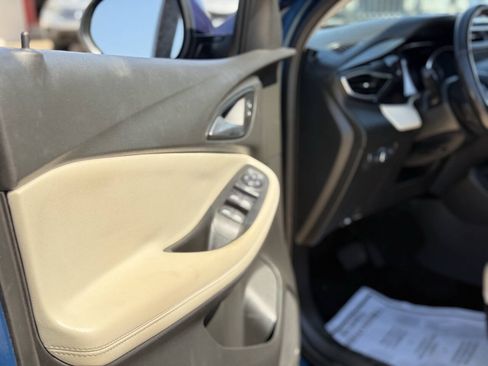 Used 2021 Buick Encore GX Preferred FWD image 12