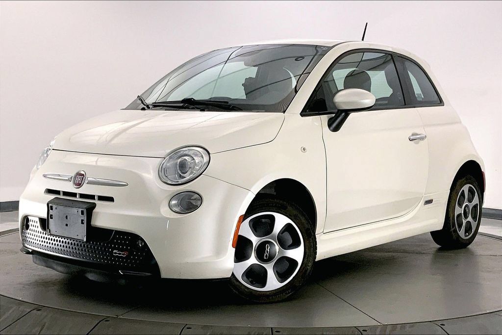 Used 2014 FIAT 500 e FWD image 11