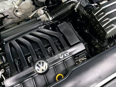 Used 2019 Volkswagen Atlas SEL AWD/4WD image 34