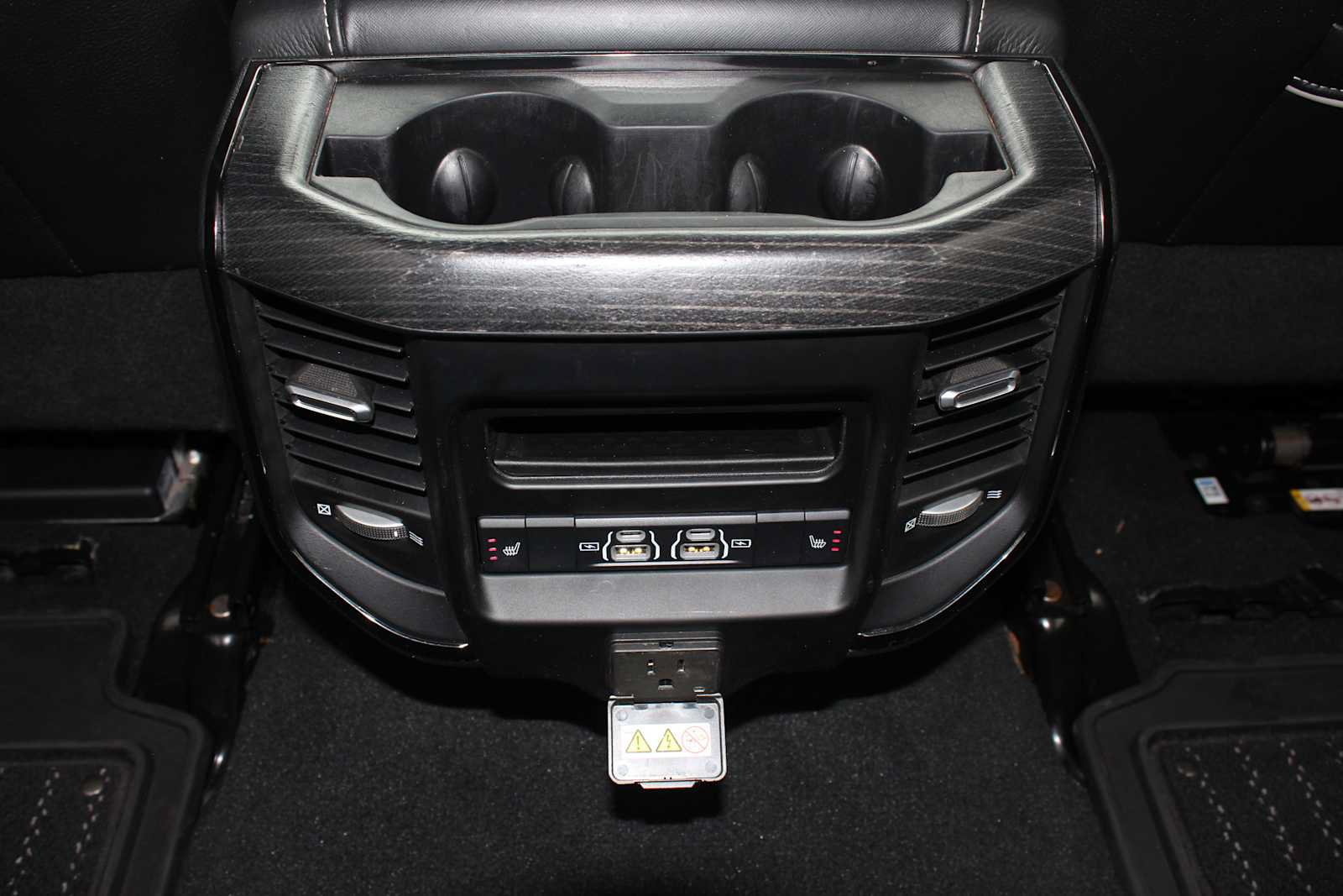 Used 2022 RAM 3500 Limited w/ Towing Technology Group AWD/4WD image 36