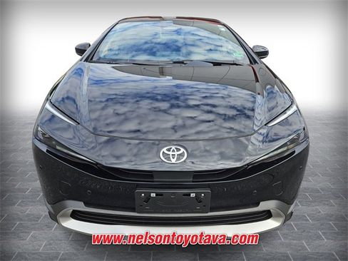 New 2026 Toyota Prius Plug-In Hybrid image 2
