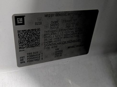 Used 2018 Chevrolet Suburban LT image 29