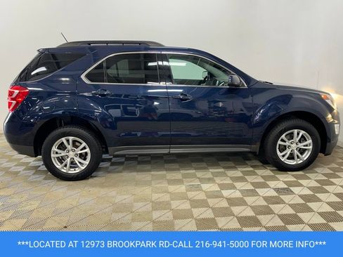 Used 2017 Chevrolet Equinox LT w/ Convenience Package FWD image 4
