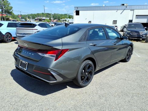 New 2026 Hyundai Elantra Sport FWD image 3