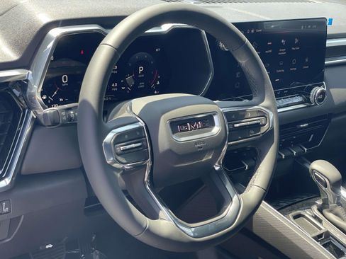 New 2026 GMC Canyon Elevation w/ Convenience Package RWD image 10