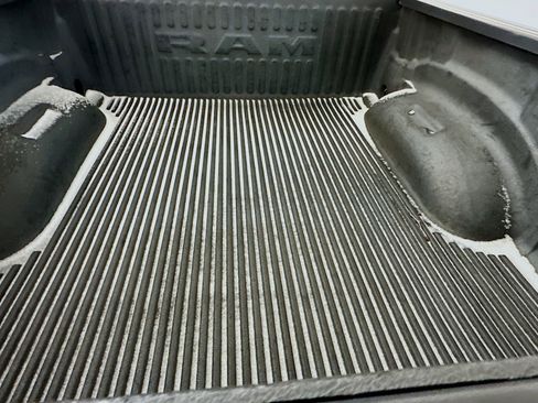 Used 2022 RAM 1500 Big Horn image 30